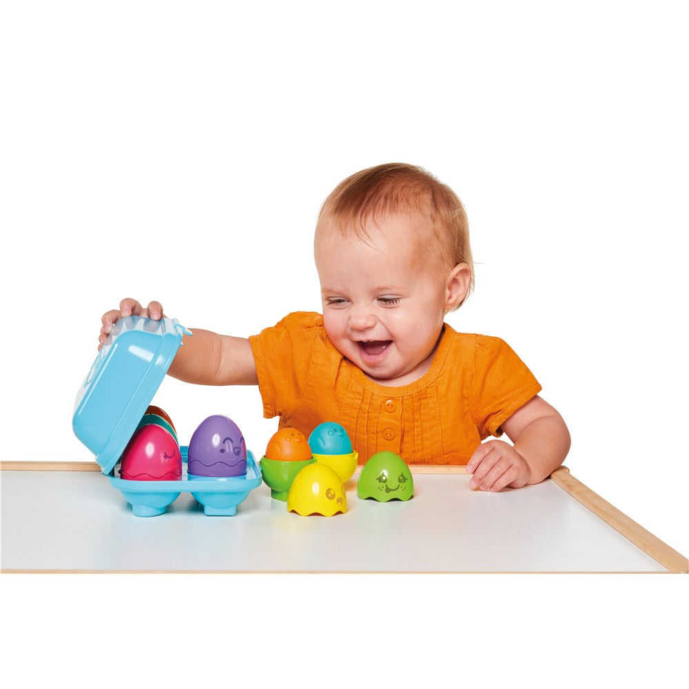 Tomy Hide & Squeake Bright Chicks