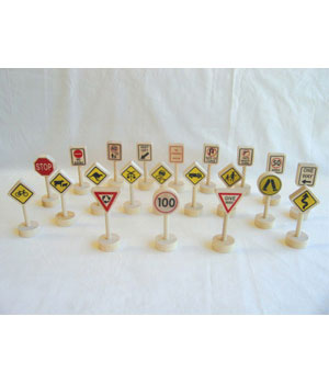 La Belle Traffic Signs