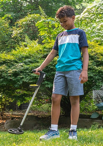 4M - SCIENCE IN ACTION - METAL DETECTOR