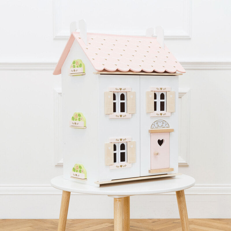 Roseheart Wooden Doll House