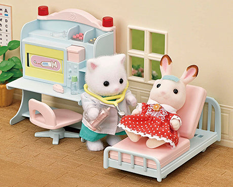 Sylvanian Families - Village Doctor Starter Set