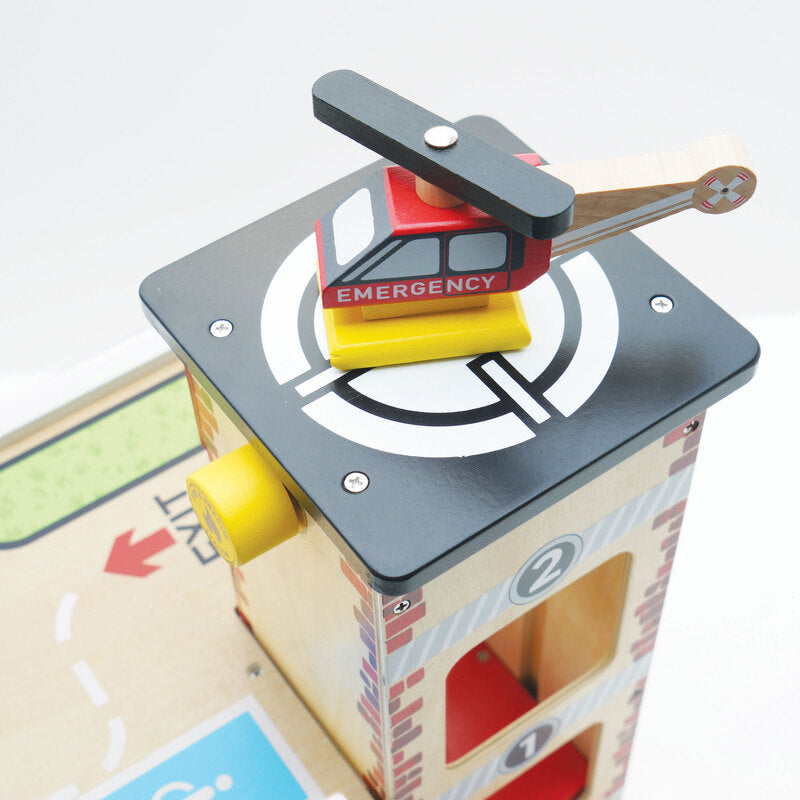 Le Toy Van George's Fire & Rescue Garage