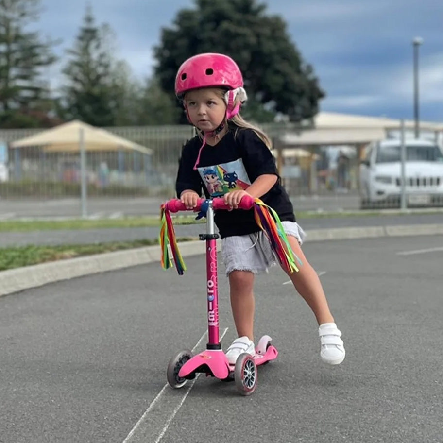 Micro Mini Deluxe Scooter Pink